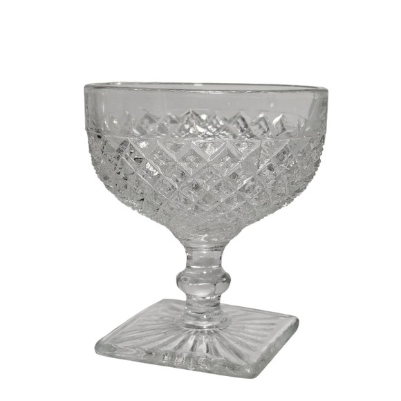 Crystal Glassware Dessert Coupe Goblet Footed Dish Set of 2 Pressed glass - Picture 2 of 3